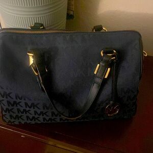 Michael Kors tote